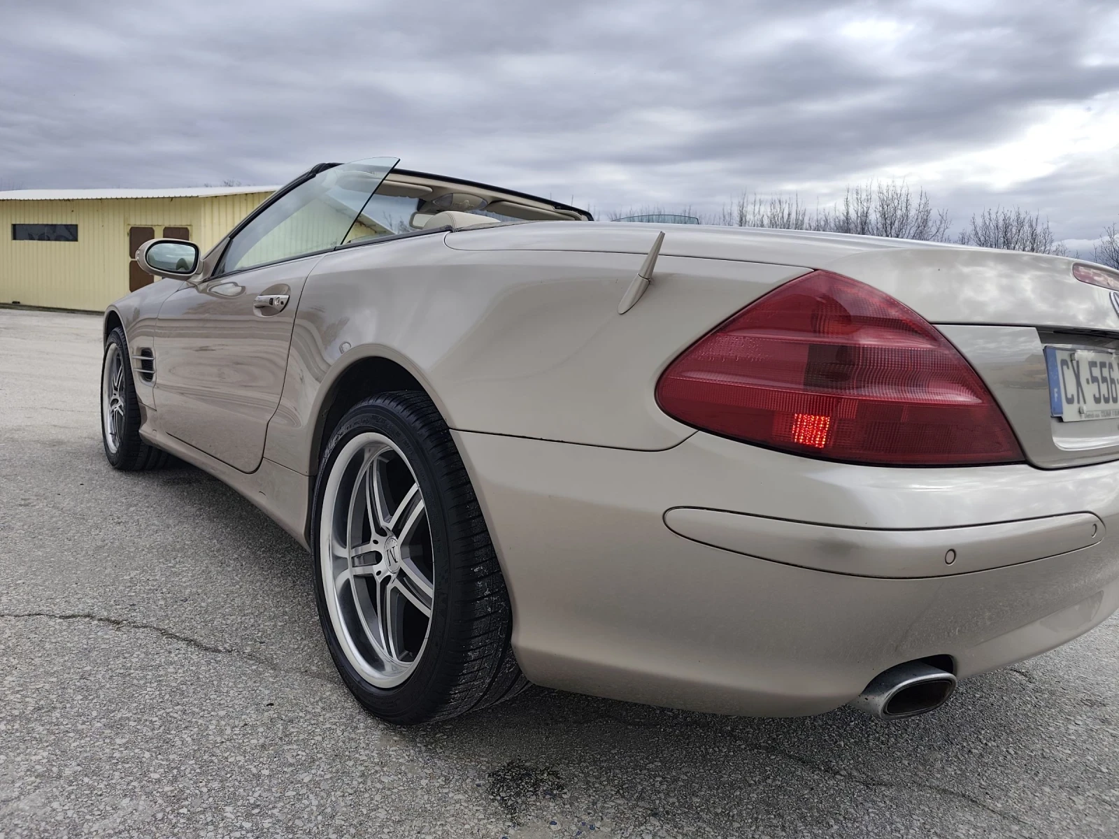 Mercedes-Benz SL 500, снимка 4 - Автомобили и джипове - 54695038