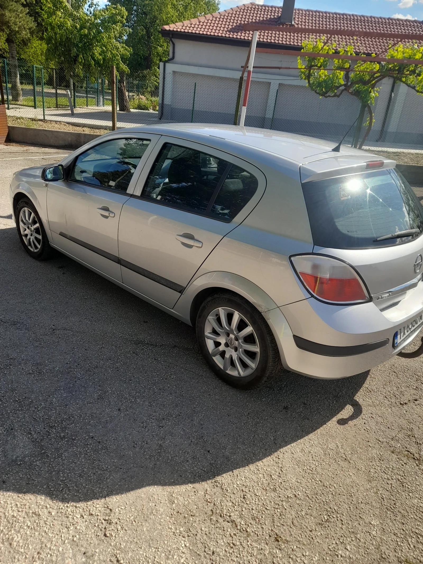 Opel Astra, снимка 4 - Автомобили и джипове - 54718112