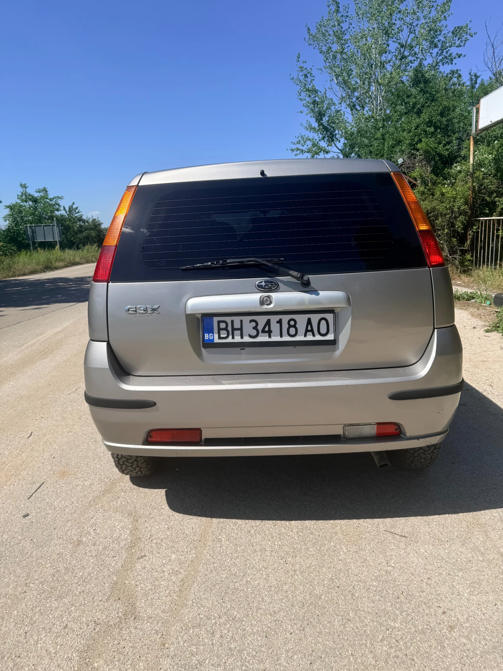 Subaru Justy, снимка 2 - Автомобили и джипове - 54754360