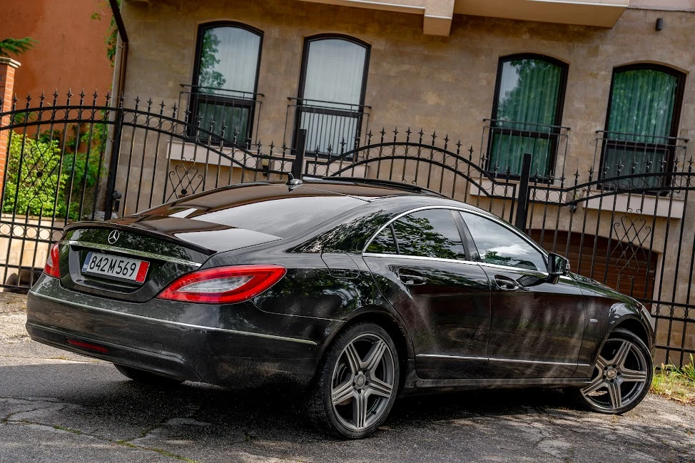 Mercedes-Benz CLS 350 4-Matic* GERMANY* Camera* LineAss* SideAss* Top, снимка 7 - Автомобили и джипове - 54769341