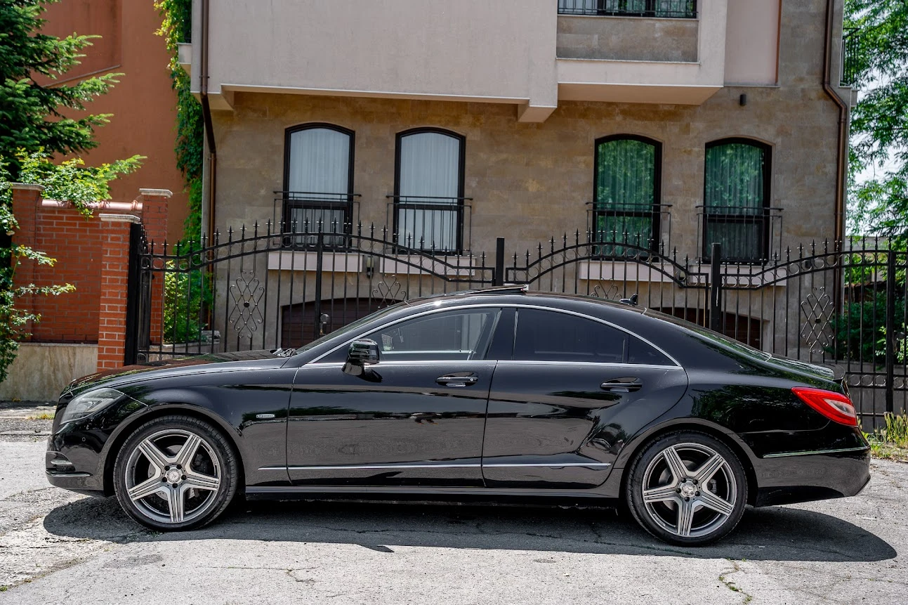 Mercedes-Benz CLS 350 4-Matic* GERMANY* Camera* LineAss* SideAss* Top, снимка 5 - Автомобили и джипове - 54882128
