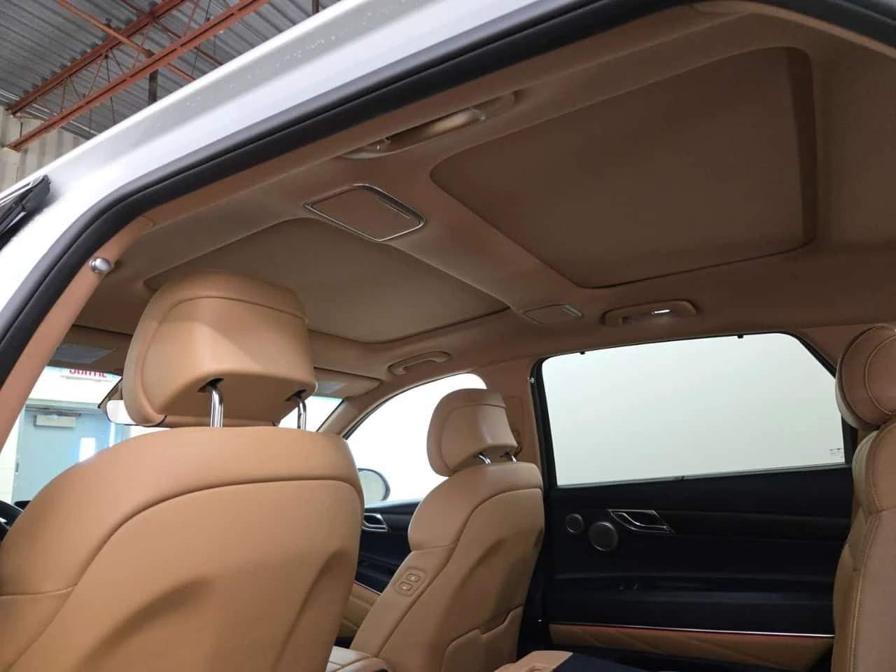 Genesis GV80 3.5T ADVANCED| ОБДУХВАНЕ| 360| 2 КЛЮЧА| 7 МЕСТА, снимка 15 - Автомобили и джипове - 54789309