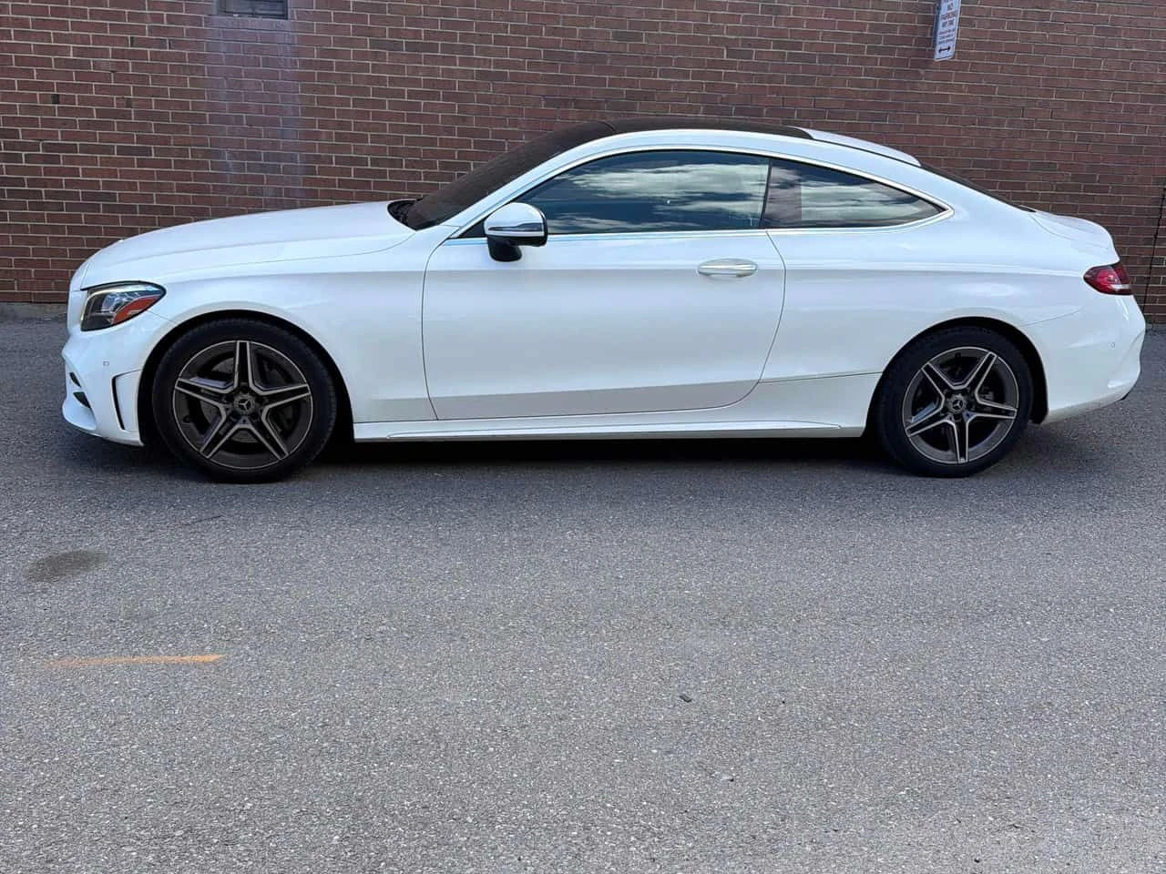 Mercedes-Benz C 300 * CARFAX * ЦЕНА ДО БГ, снимка 3 - Автомобили и джипове - 55071771