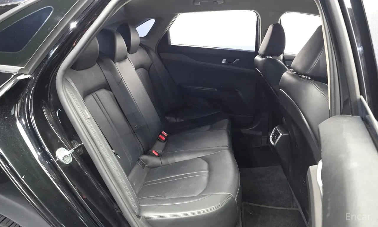 Kia K5 2.0 | АВТОФИНАНСИРАНЕ БЕЗ ПЪРВОНАЧАЛНА ВНОСКА, снимка 11 - Автомобили и джипове - 55837095