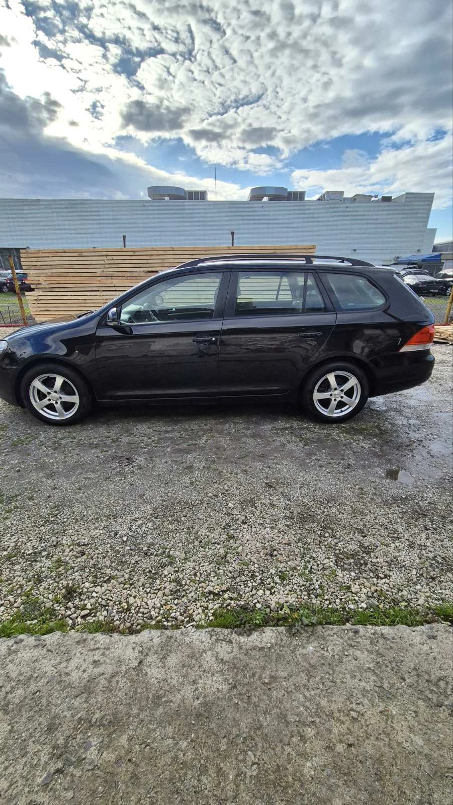 VW Golf Variant 1.6 DIESEL, снимка 7 - Автомобили и джипове - 55877574