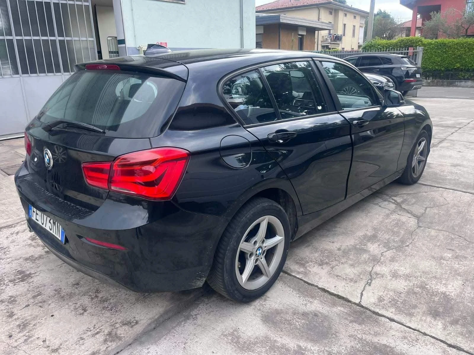 BMW 116 FACELIFT* EURO6B* AUTOMAT* , снимка 4 - Автомобили и джипове - 56299434