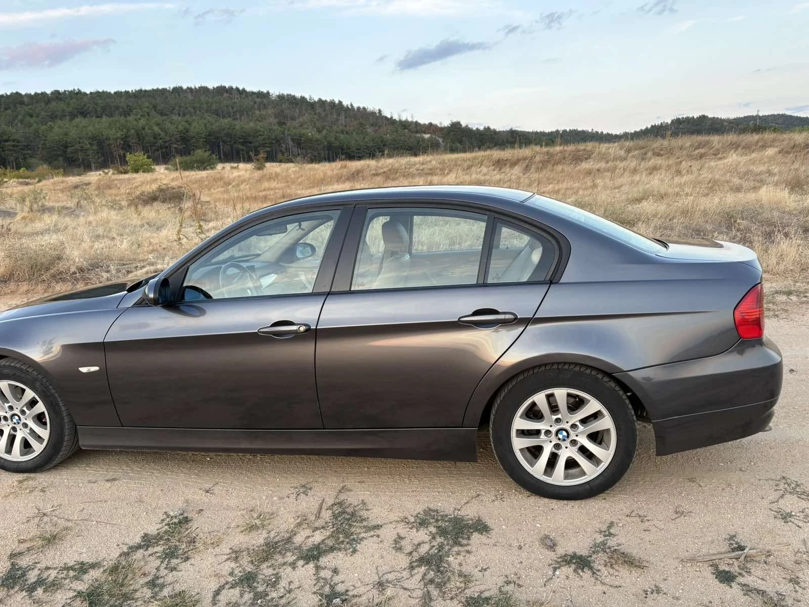 BMW 320, снимка 5 - Автомобили и джипове - 56362281