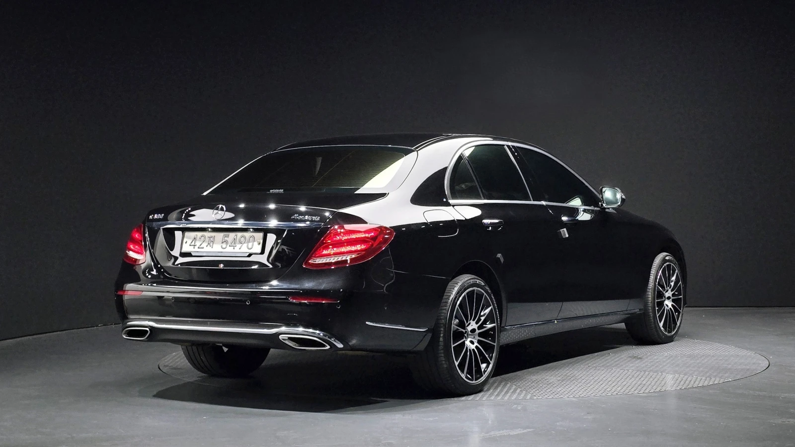 Mercedes-Benz E 300 4Matic Exclusive | Mobile.bg � ����������� 2
