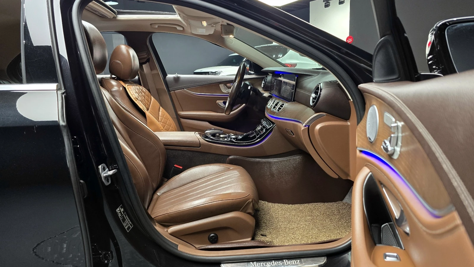 Mercedes-Benz E 300 4Matic Exclusive | Mobile.bg � ����������� 10