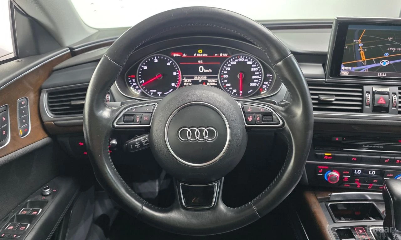 Audi A7 3.0 TDI* MATRIX* ХЕДЪП* ШИБИДАХ* КАМЕРИ* КРАЙНА ЦЕ, снимка 11 - Автомобили и джипове - 56523456