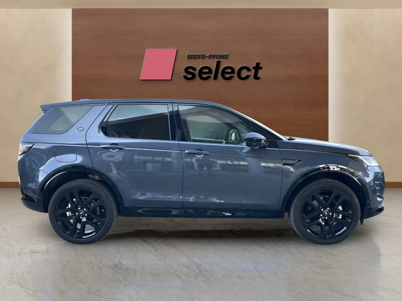 Land Rover Discovery Sport 2.0D, снимка 4 - Автомобили и джипове - 48093442