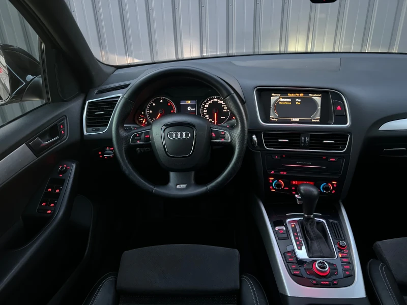 Audi Q5 S-LINE, снимка 12 - Автомобили и джипове - 48434771