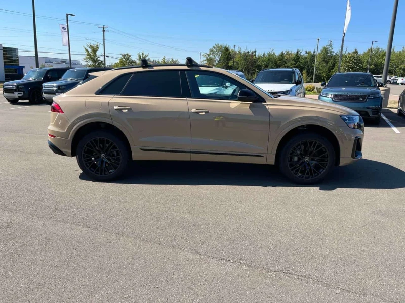 Audi Q8 * Technik * CARFAX * ДИСТРОНИК* BANG&OLUFSEN, снимка 3 - Автомобили и джипове - 53515140