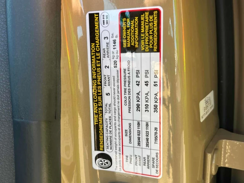 Audi Q8 * Technik * CARFAX * ДИСТРОНИК* BANG&OLUFSEN, снимка 13 - Автомобили и джипове - 53515140