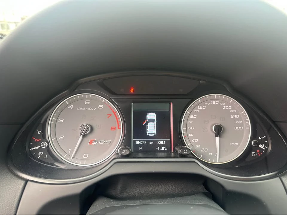 Audi SQ5 * SUPERCHARGER* QUATTRO* АвтоКредит(ЦЕНА ДО БГ) - изображение 8