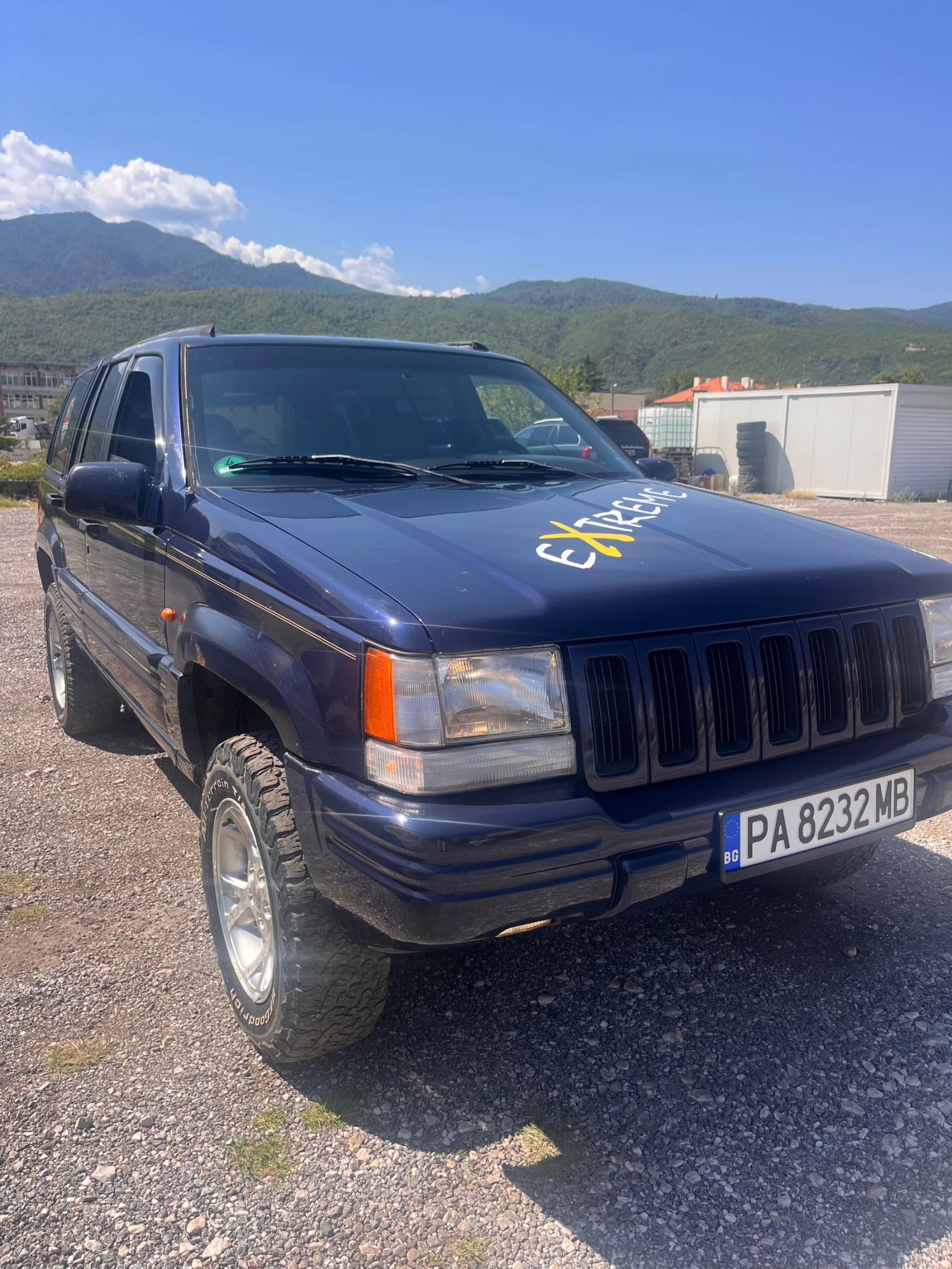 Jeep Grand cherokee 5.2 V8 - изображение 7