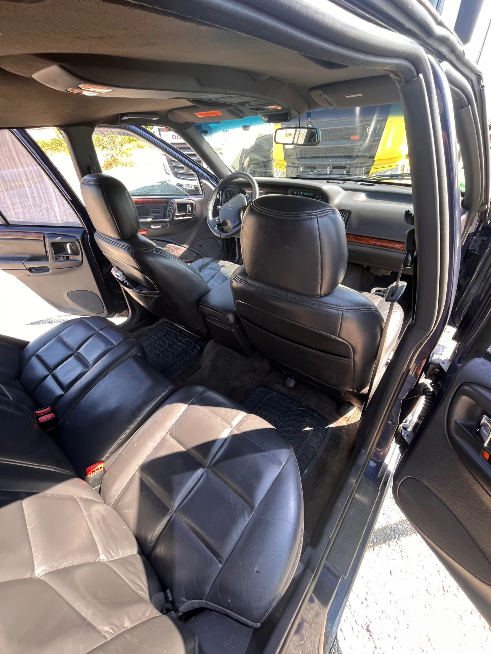 Jeep Grand cherokee 5.2 V8 - изображение 8
