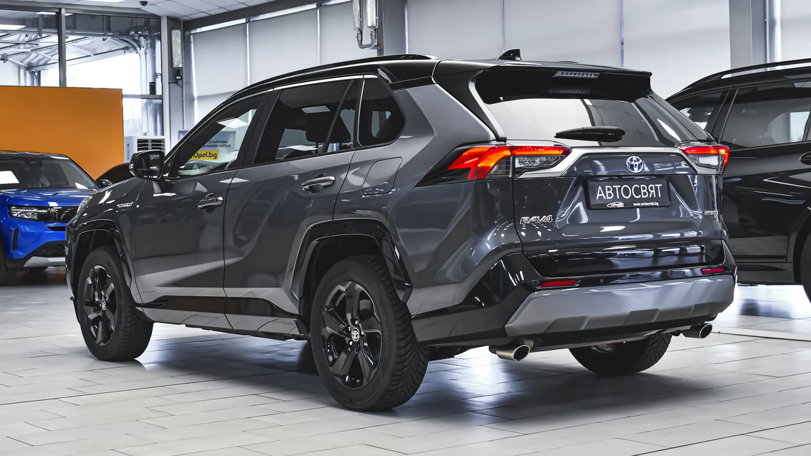 Toyota Rav4 2.5 Hybrid Style Automatic - изображение 7