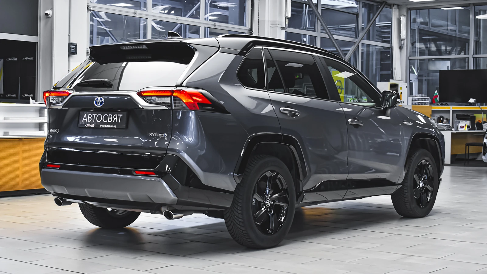 Toyota Rav4 2.5 Hybrid Style Automatic - изображение 6