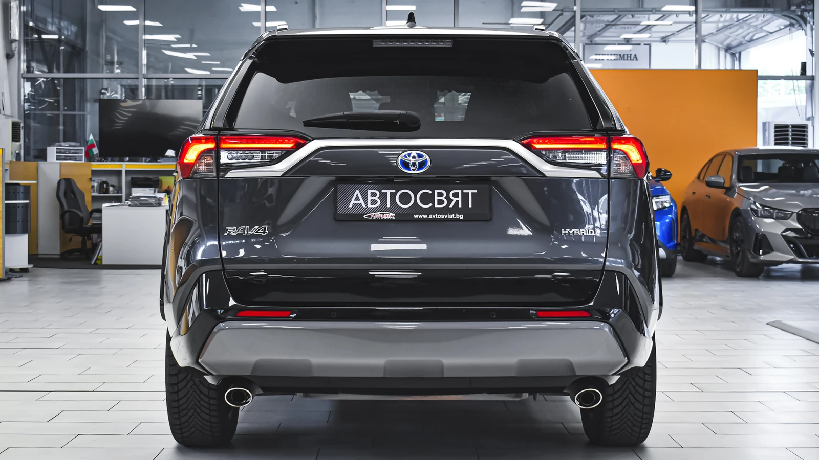 Toyota Rav4 2.5 Hybrid Style Automatic - изображение 3