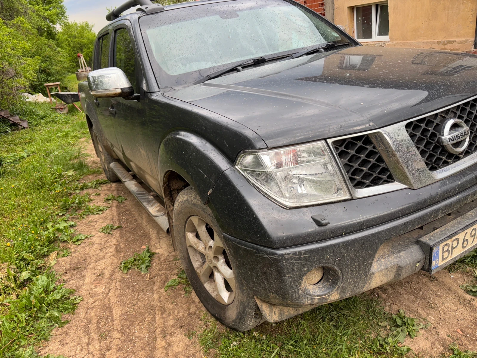 Nissan Navara, снимка 3 - Автомобили и джипове - 53090800