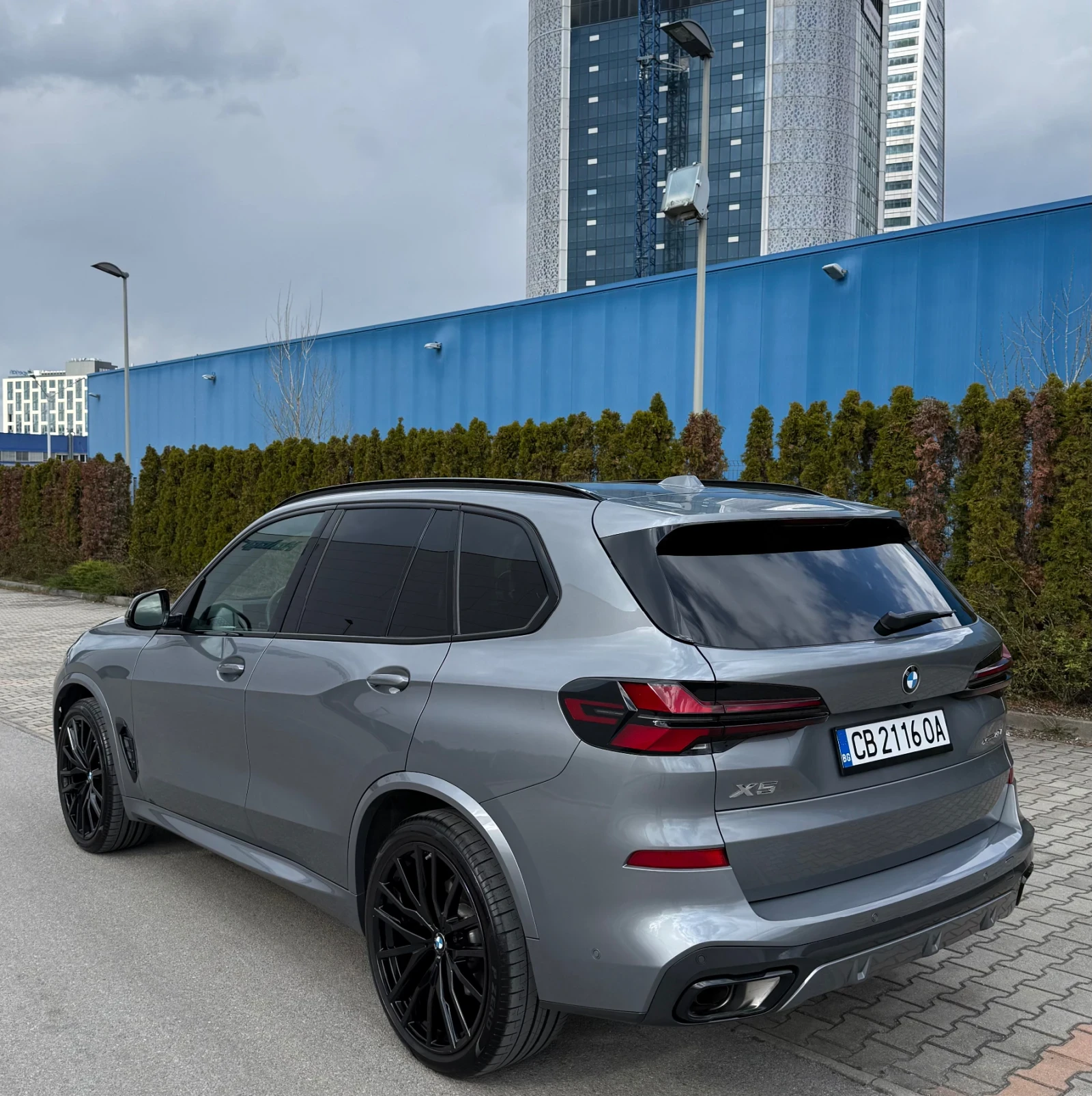 BMW X5 xDrive40i 13 000 km !!! Чисто нов автомобил !!!, снимка 3 - Автомобили и джипове - 53955616