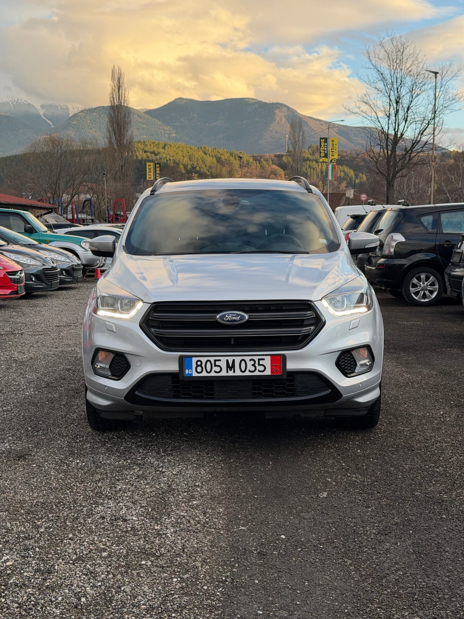 Ford Kuga ST Line 4x4 Подгреви Car play Автономно паркиране , снимка 2 - Автомобили и джипове - 53888992