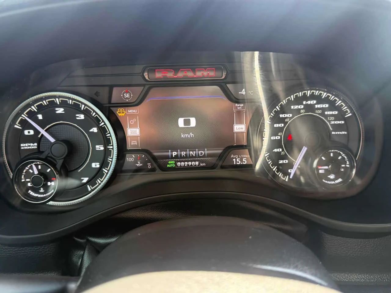 Dodge RAM 1500 * SPORT * ПОДГРЕВ* ОБДУХВАНЕ* NAVI* , снимка 15 - Автомобили и джипове - 54077578