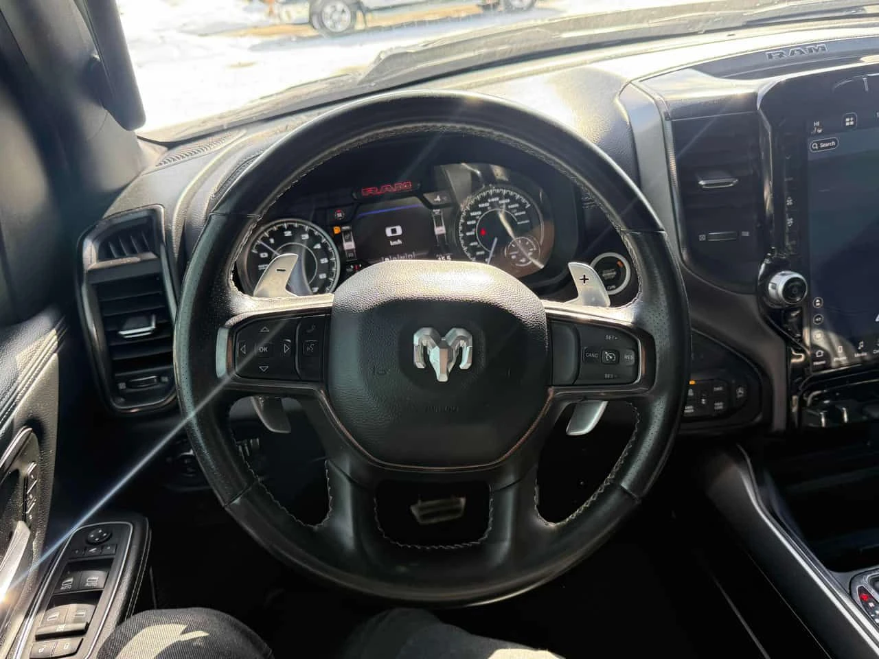 Dodge RAM 1500 * SPORT * ПОДГРЕВ* ОБДУХВАНЕ* NAVI* , снимка 10 - Автомобили и джипове - 54077578