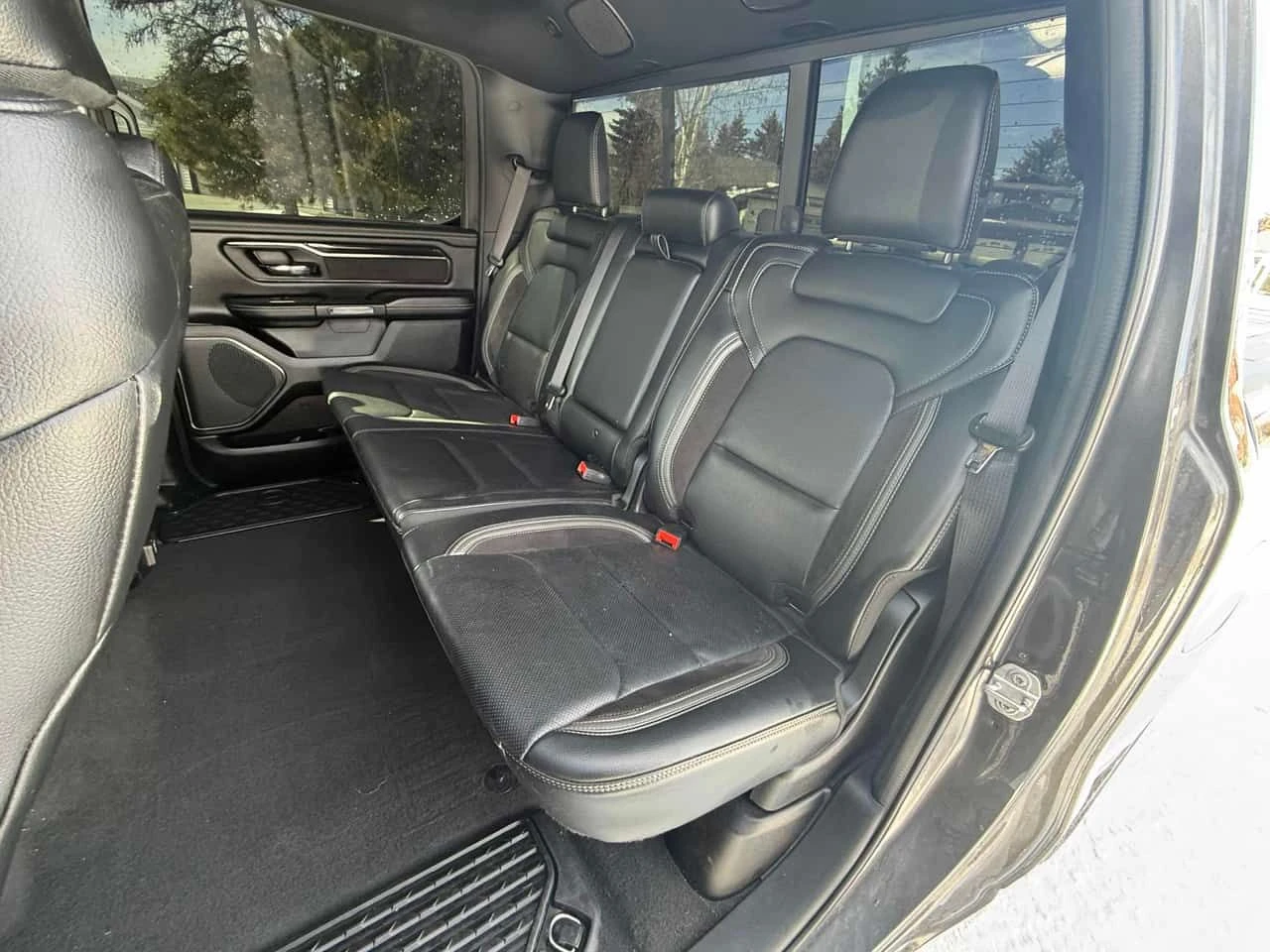 Dodge RAM 1500 * SPORT * ПОДГРЕВ* ОБДУХВАНЕ* NAVI* , снимка 16 - Автомобили и джипове - 54077578