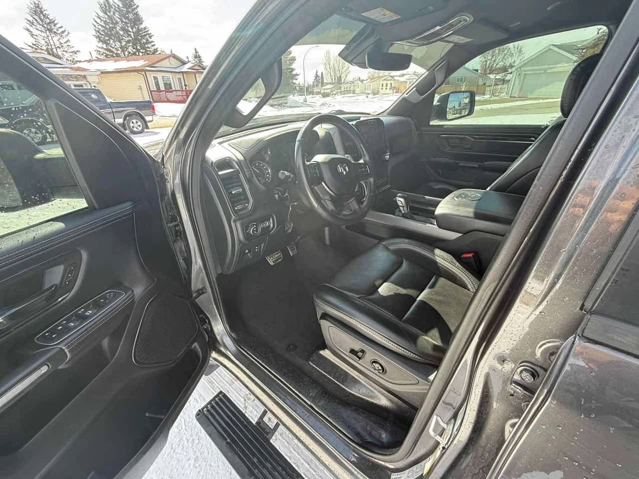 Dodge RAM 1500 * SPORT * ПОДГРЕВ* ОБДУХВАНЕ* NAVI* , снимка 17 - Автомобили и джипове - 54077578