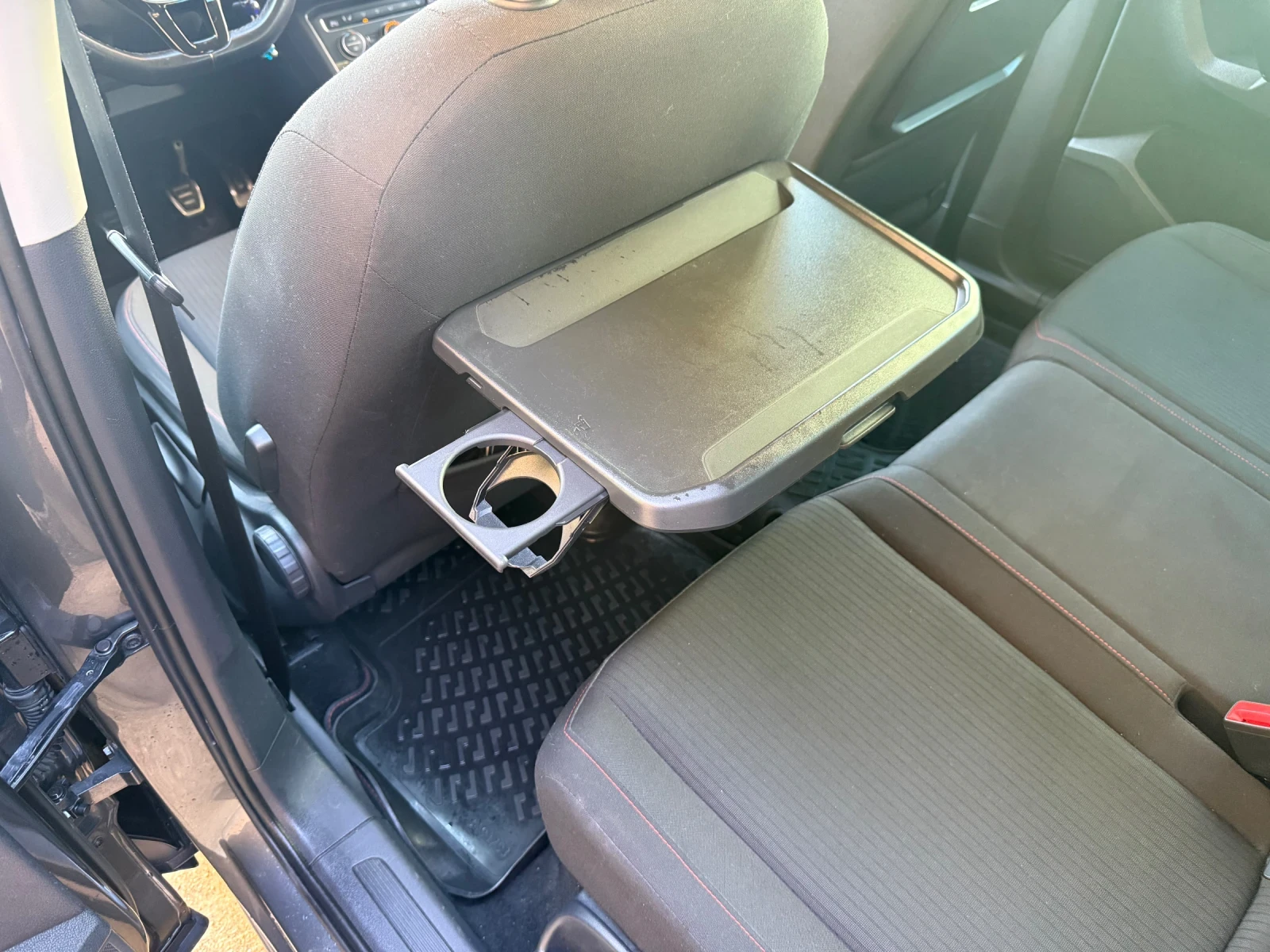 VW Tiguan, снимка 8 - Автомобили и джипове - 54171187