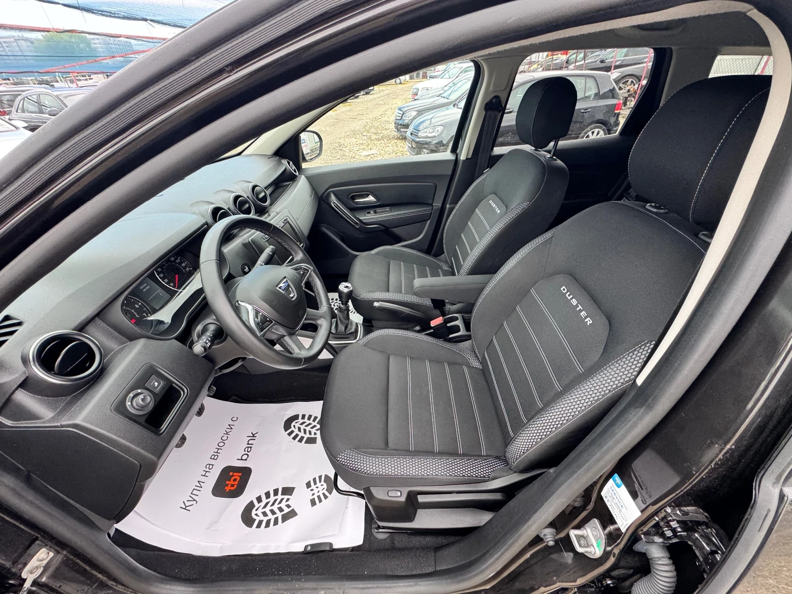 Dacia Duster Benzin 4x4, снимка 9 - Автомобили и джипове - 54377225