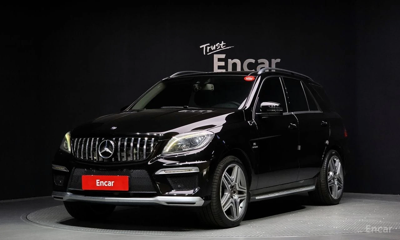 Mercedes-Benz ML 63 AMG 4MATIC* HARMAN/KARDON* 3XTV* ОБДУХВАНЕ* ПАНОРАМА