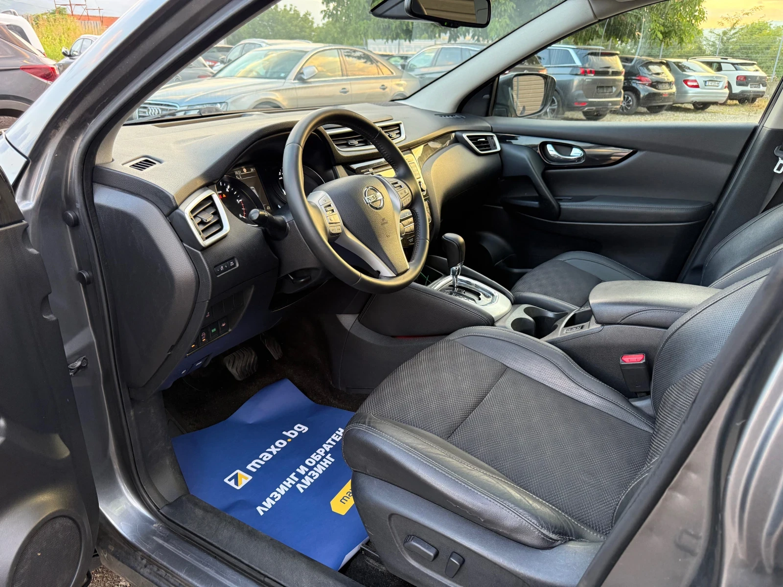 Nissan Qashqai Tekna | Auto | Panorama | 360 | Camera, снимка 8 - Автомобили и джипове - 55330799