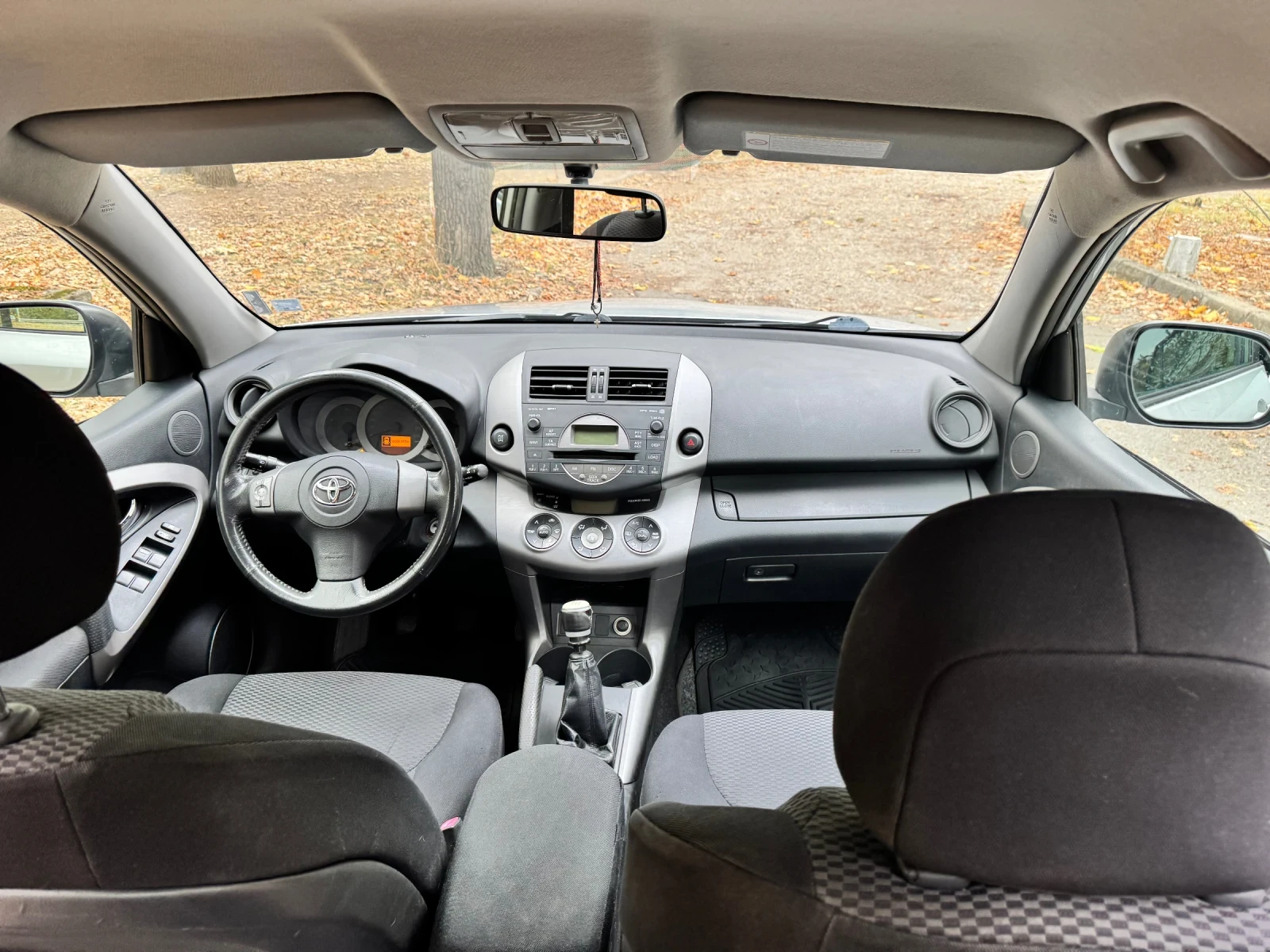 Toyota Rav4 D4D, снимка 5 - Автомобили и джипове - 56554153