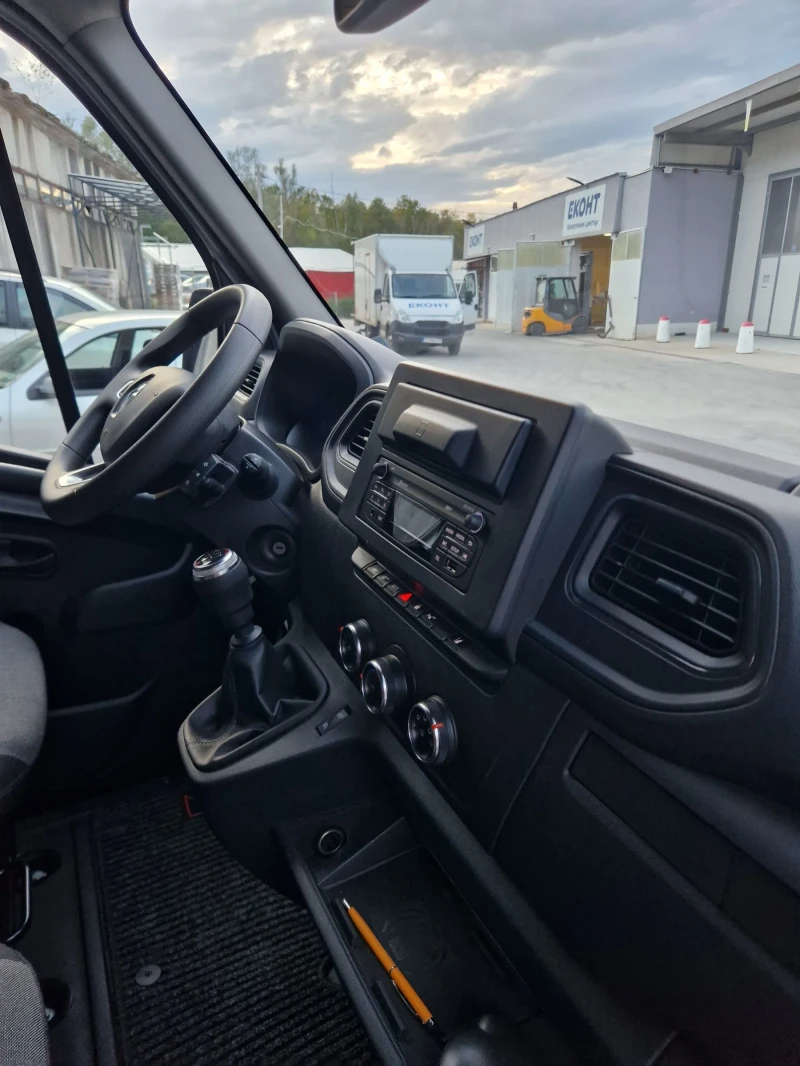 Renault Master, снимка 12 - Бусове и автобуси - 47481121