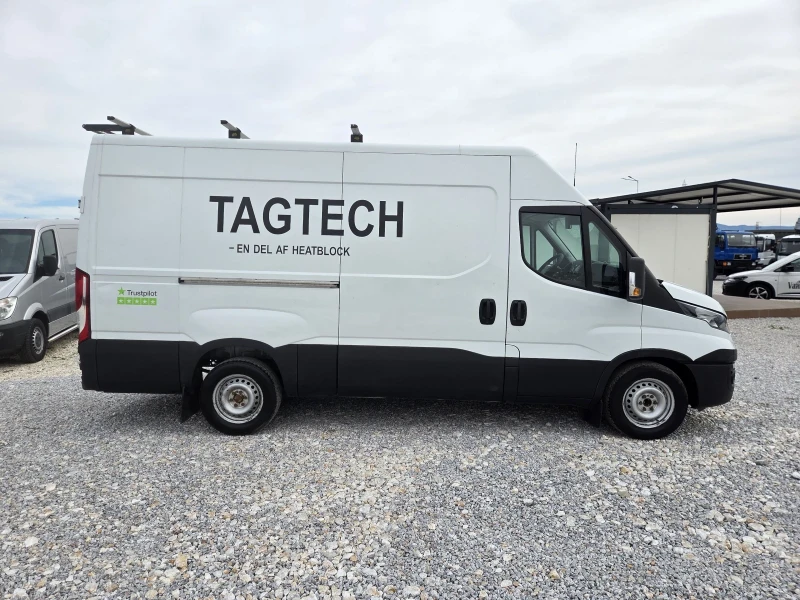Iveco Daily 35s16, Автоматик, Климатик, снимка 5 - Бусове и автобуси - 53478231