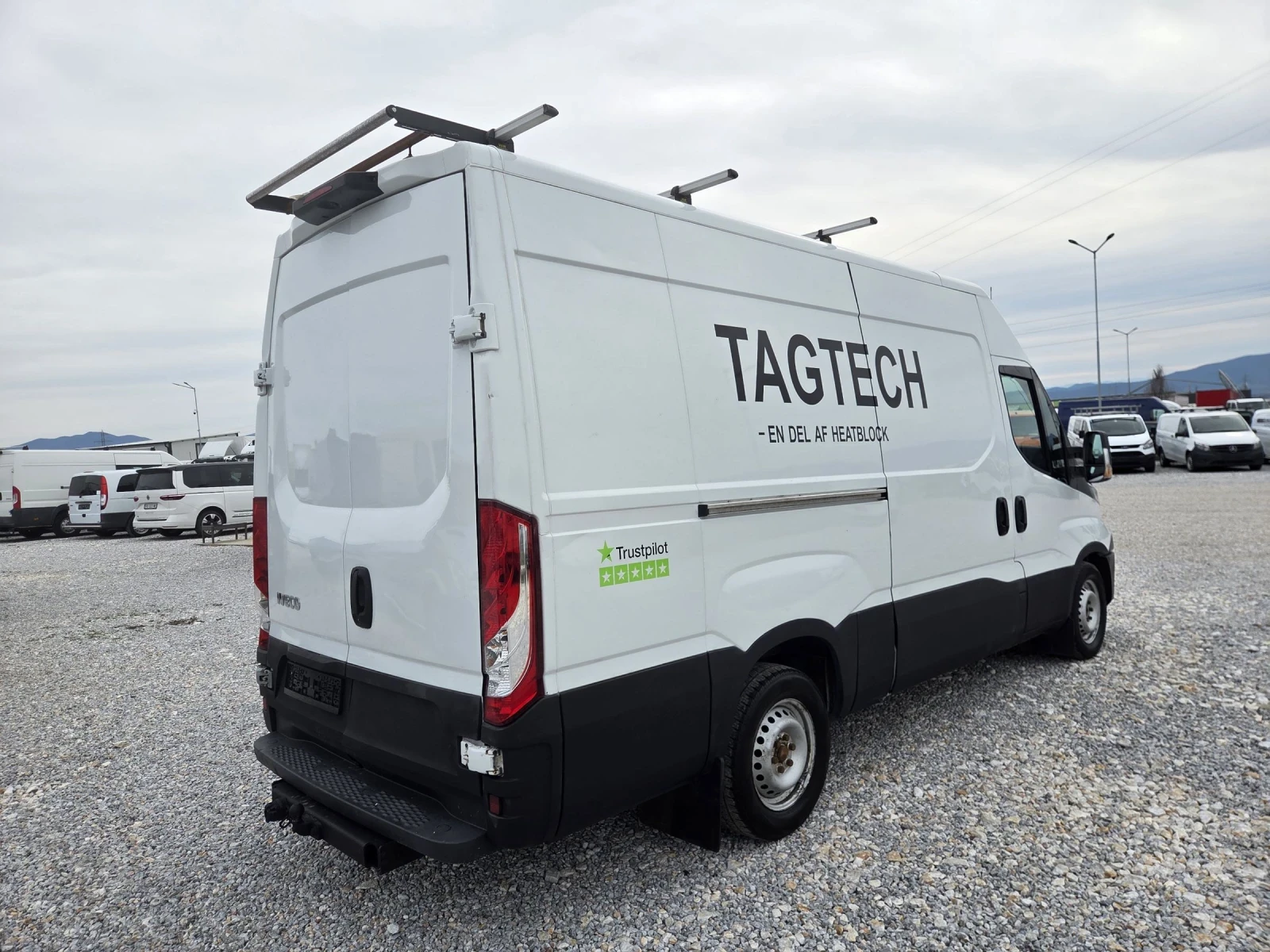 Iveco Daily 35s16, Автоматик, Климатик - изображение 4