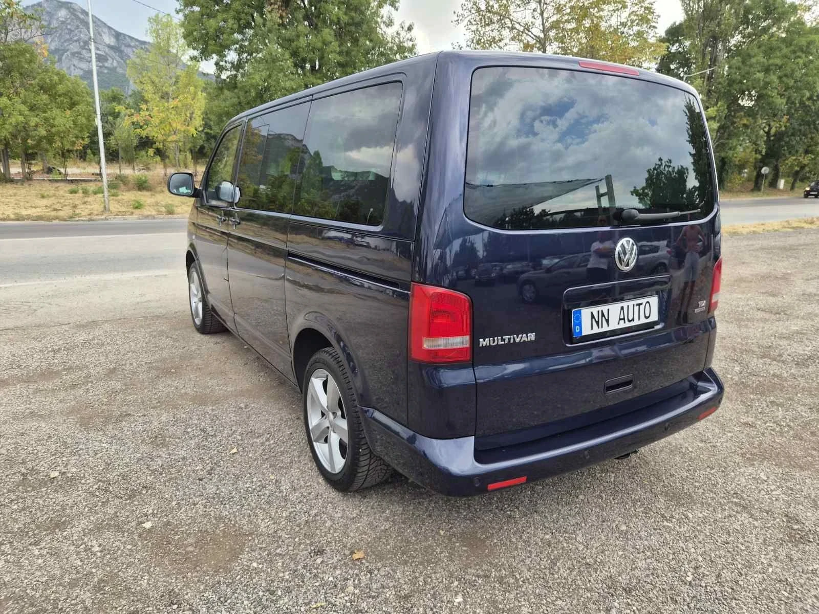 VW Multivan 2.0TDI 4x4, снимка 8 - Бусове и автобуси - 55791540