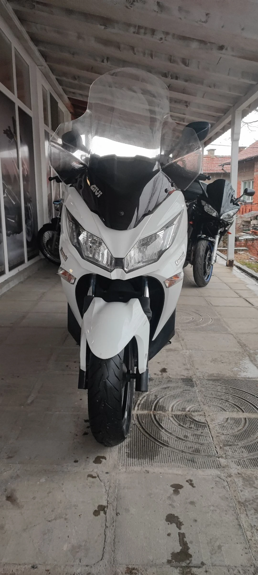 Kawasaki J300 | Mobile.bg � ����������� 1