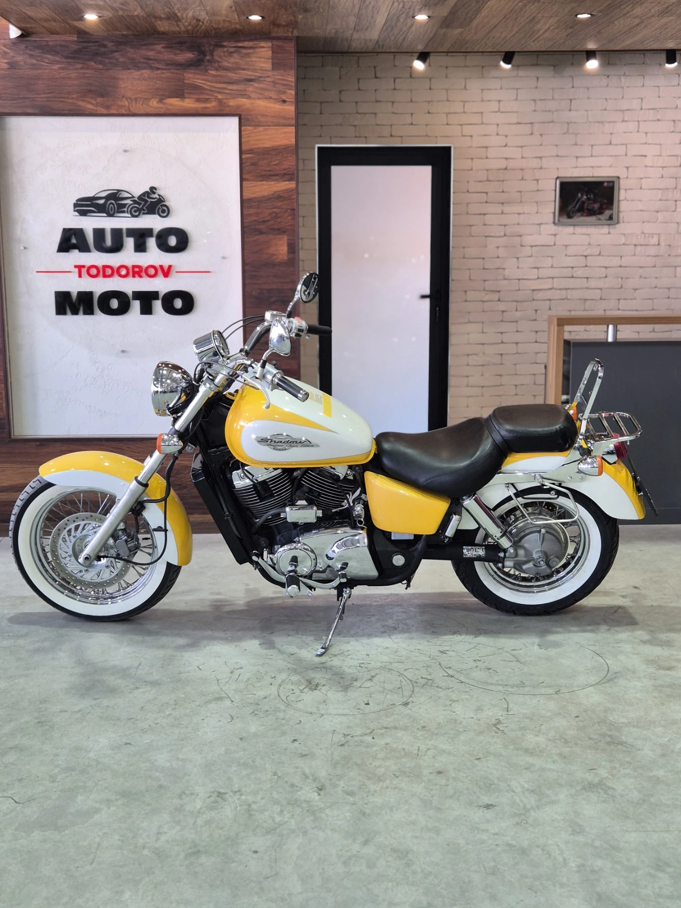 Honda Shadow VT 1100 C2 кат.А2!!! Нов внос от ШВЕЙЦАРИЯ!!!, снимка 4 - Мотоциклети и мототехника - 55301095