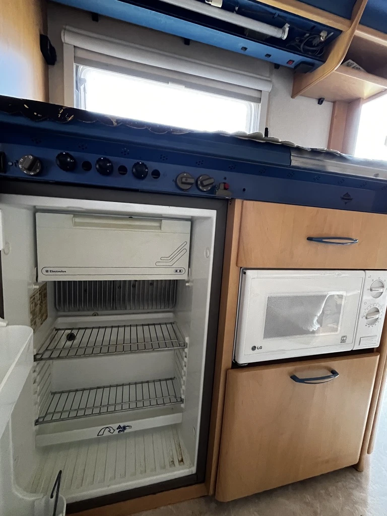 �������� Hobby De Luxe 560 | Mobile.bg � ����������� 9