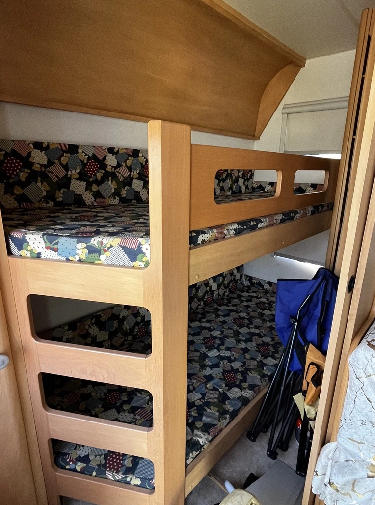 �������� Hobby De Luxe 560 | Mobile.bg � ����������� 6