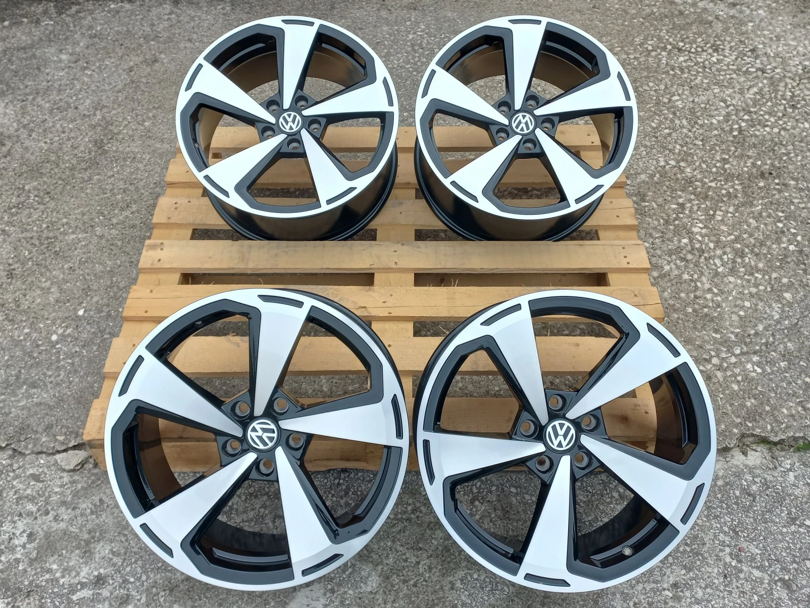   Skoda | Mobile.bg   1