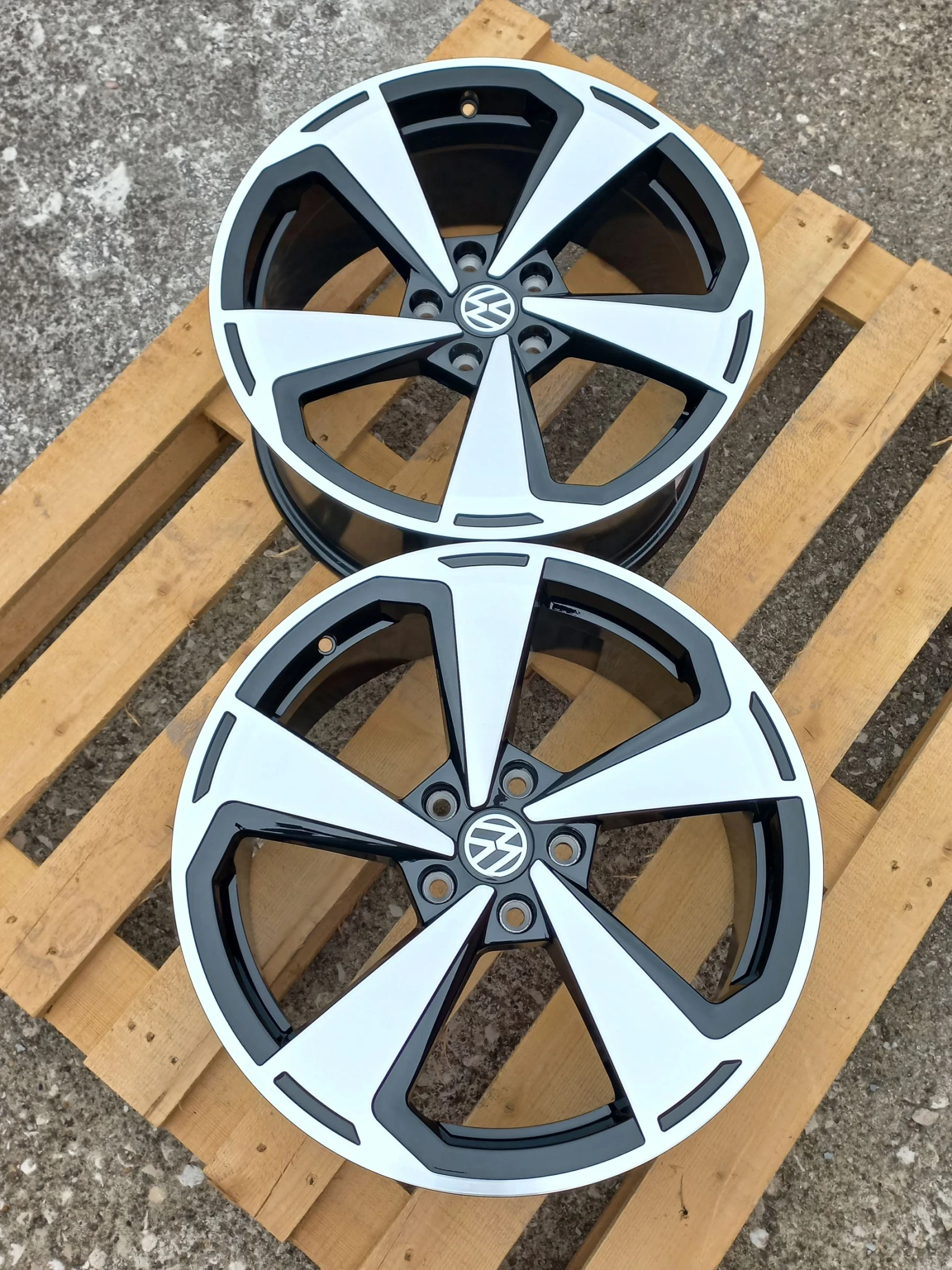   Skoda | Mobile.bg   13