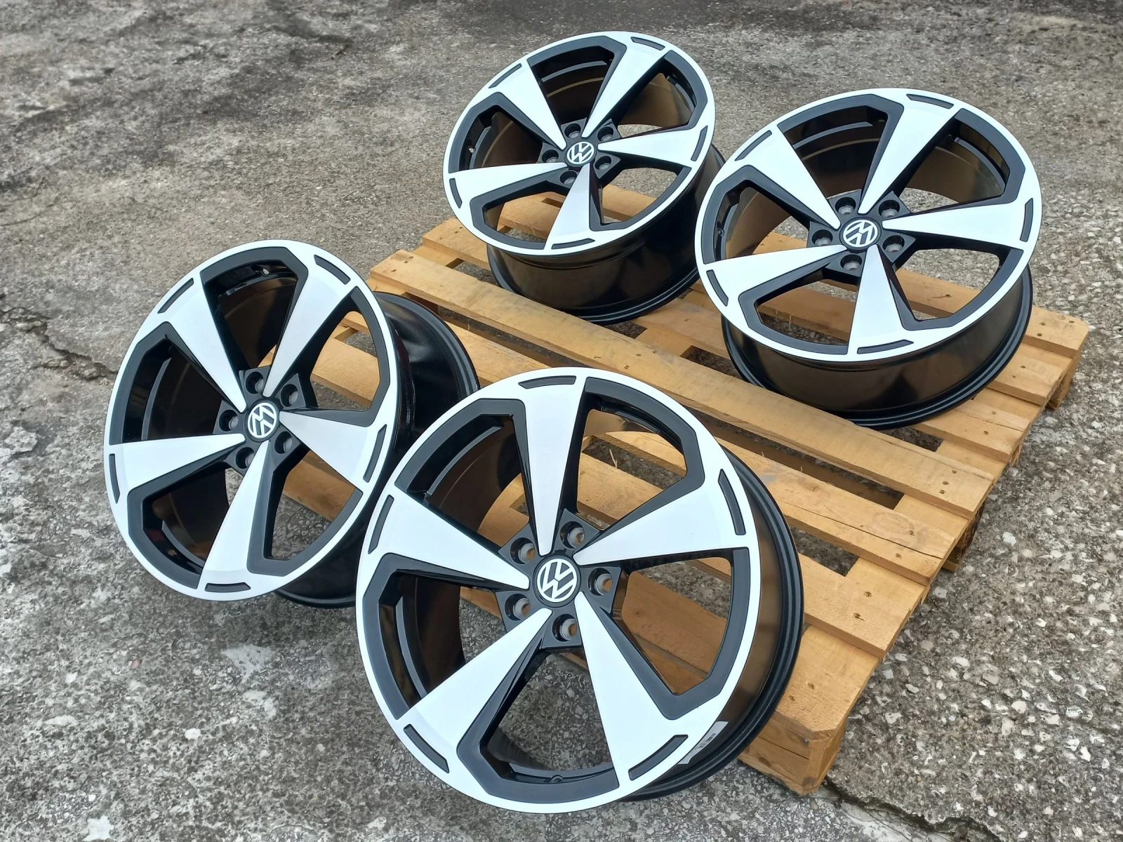   Skoda | Mobile.bg   3