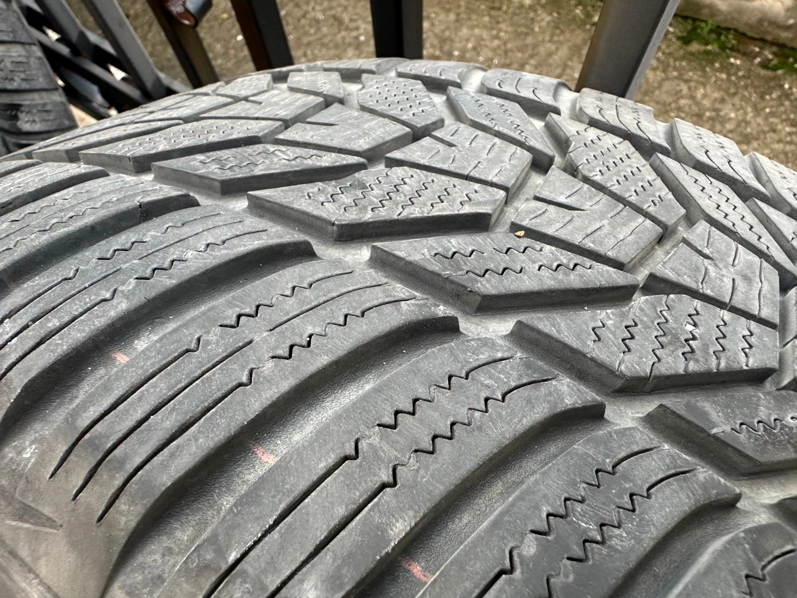    255/50R19  BMW X6 | Mobile.bg   5