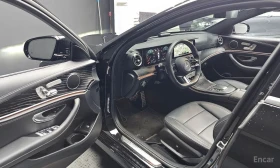 Mercedes-Benz E 220, снимка 10