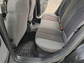 Seat Leon 1.6i + ГАЗ!*175 000км*Като нова, снимка 8 - Автомобили и джипове - 42973287